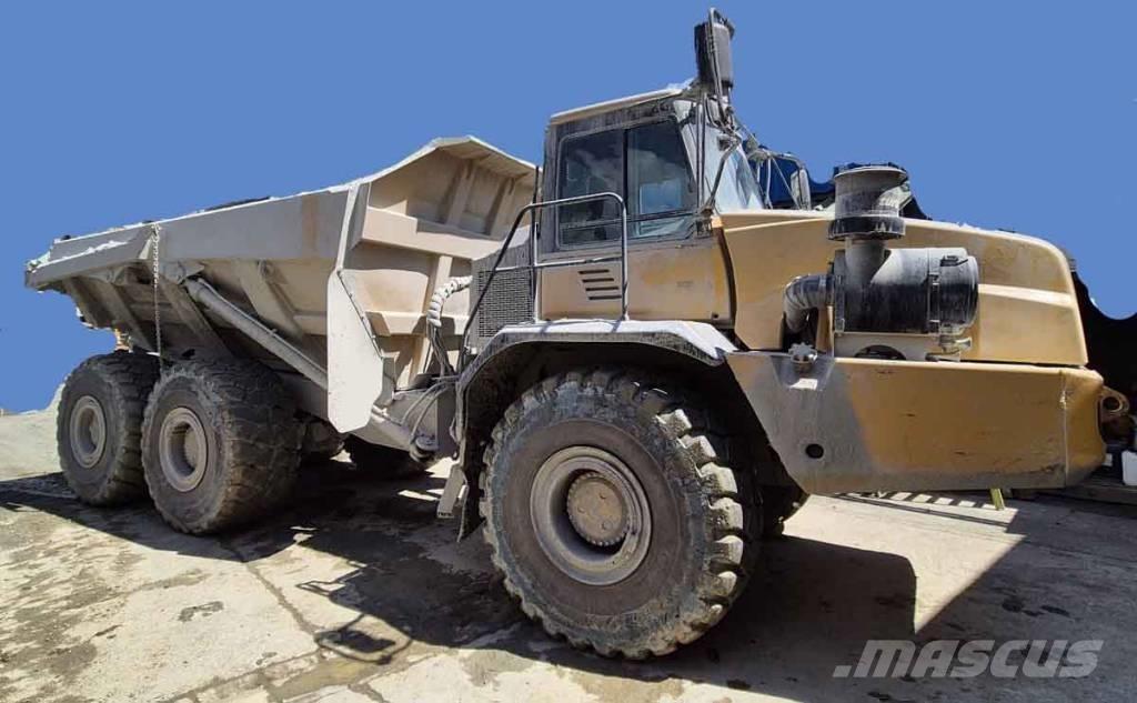 Bell B40D - 6x6 铰接式自卸车