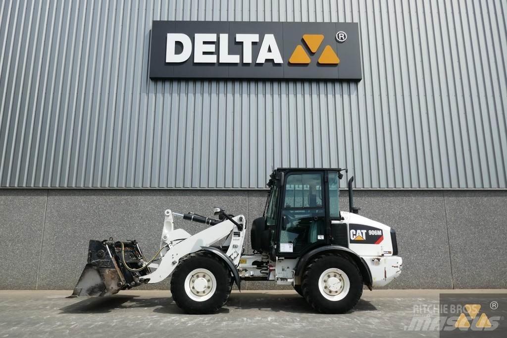 CAT 906M 轮式装载机