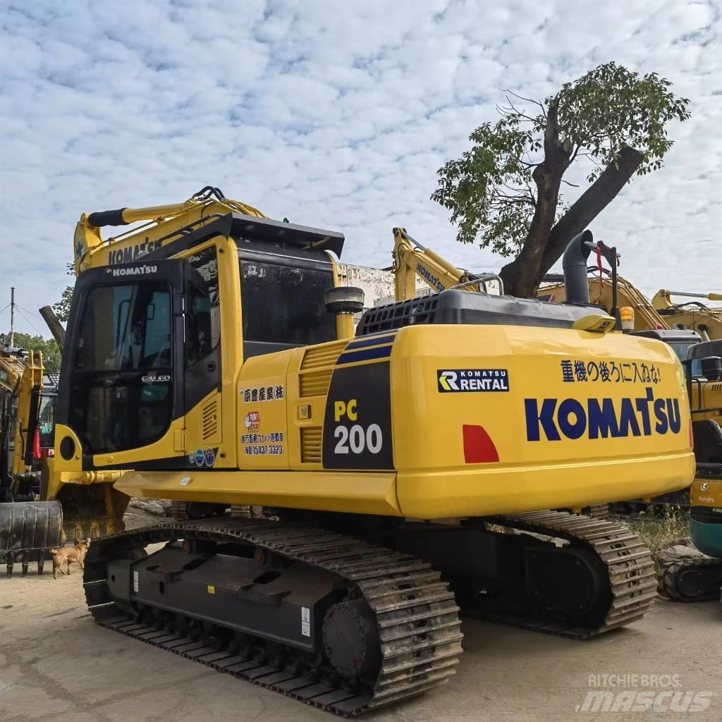 Komatsu PC 200 履带挖掘机