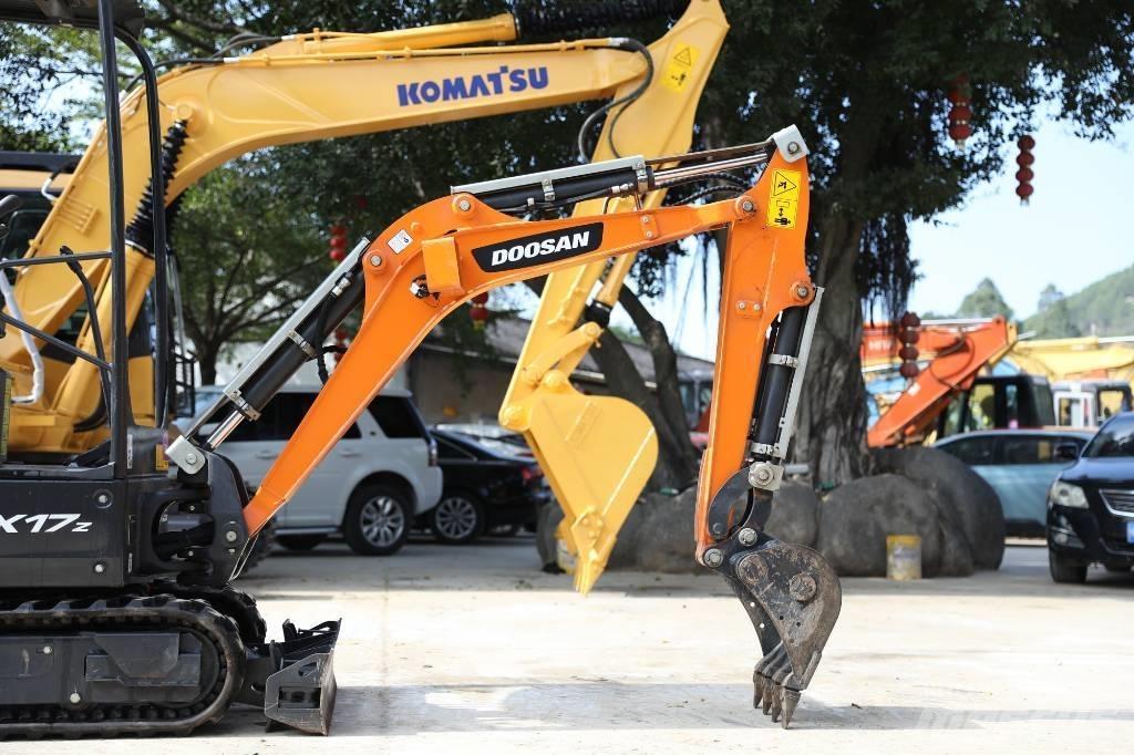 Doosan DX 17 履带挖掘机