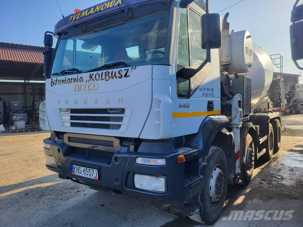 Iveco Trakker 混凝土搅拌车