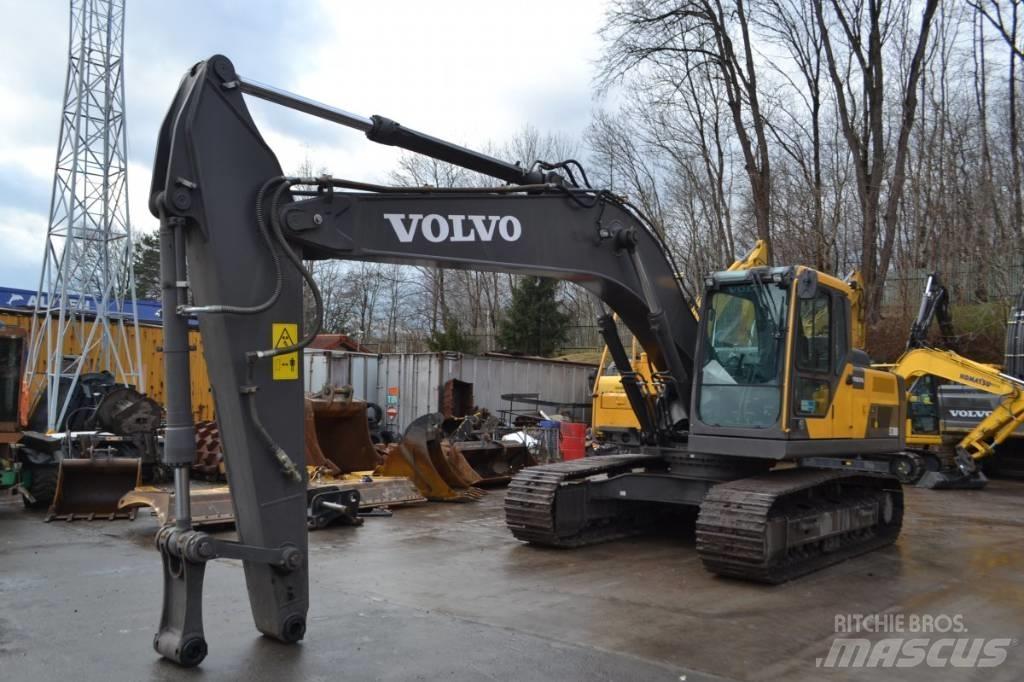 Volvo EC 200 履带挖掘机
