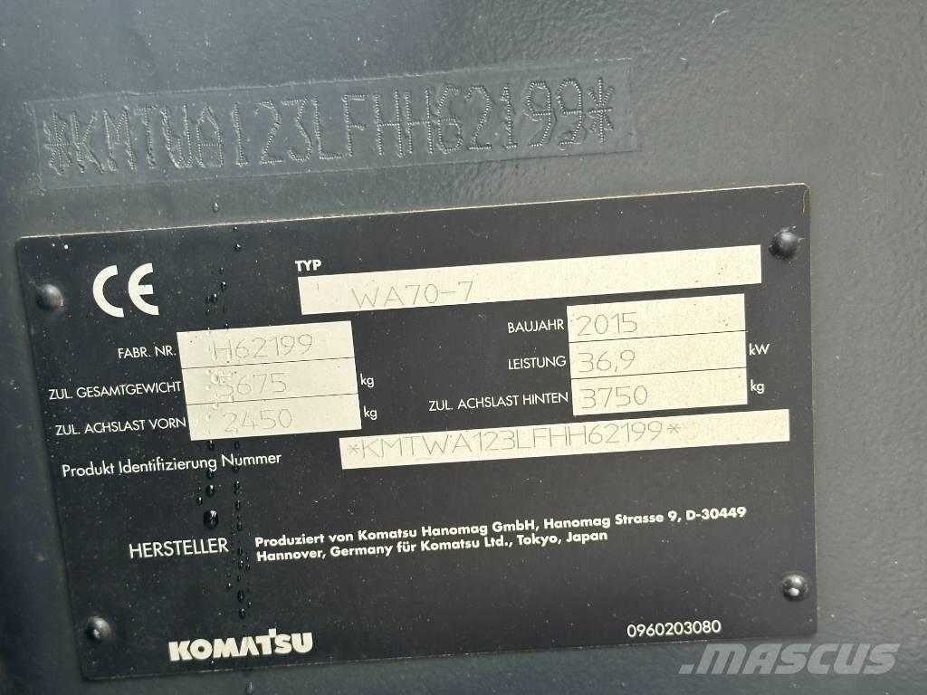 Komatsu WA 70 轮式装载机