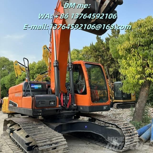 Doosan DX 225 LC 履带挖掘机