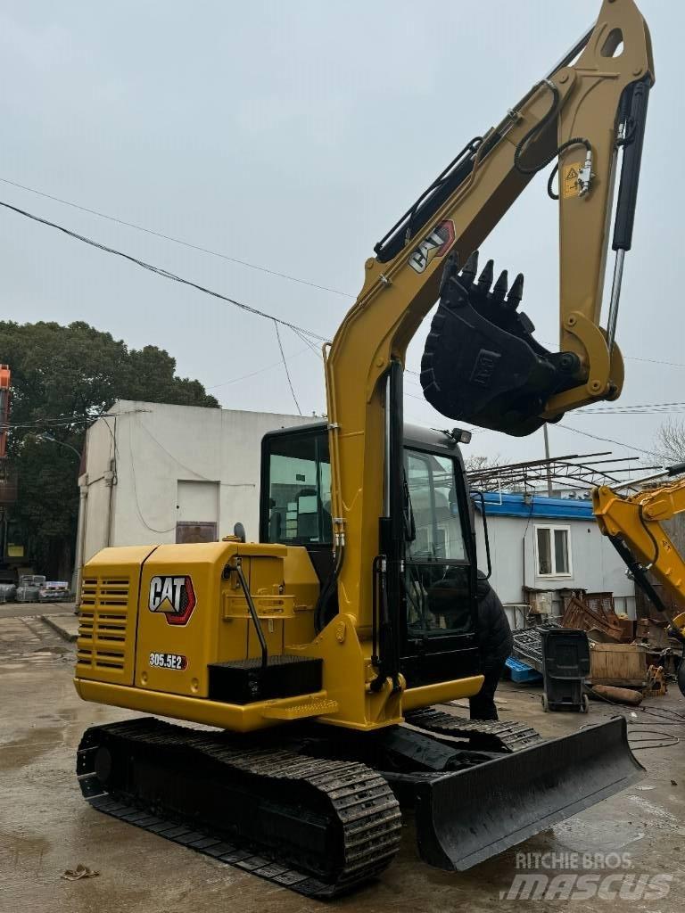 CAT CAT305.5 小型挖掘机