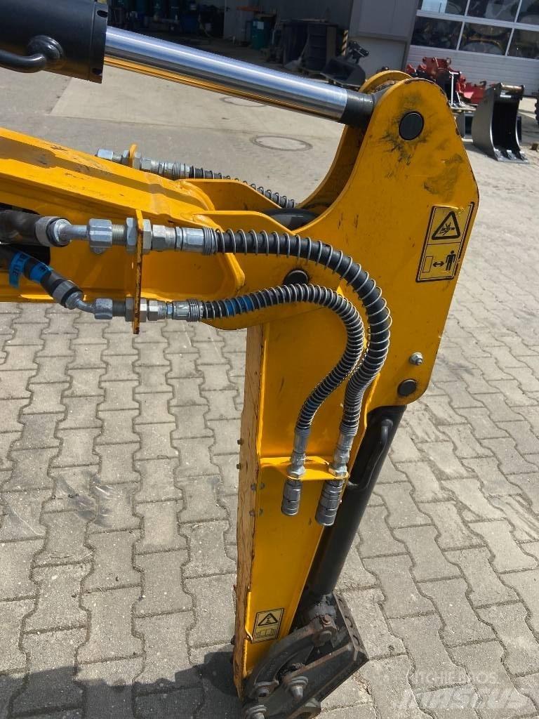 JCB 19Etec 小型挖掘机
