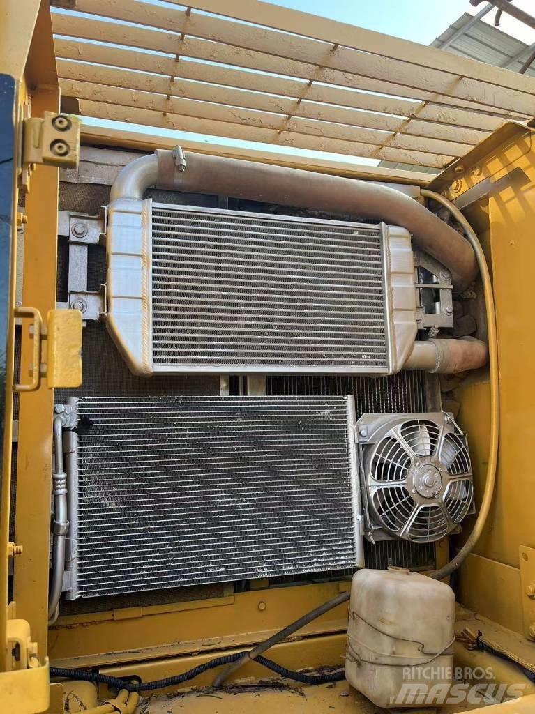 CAT 320 C L 履带挖掘机