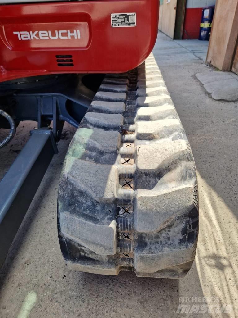 Takeuchi TB 260 小型挖掘机