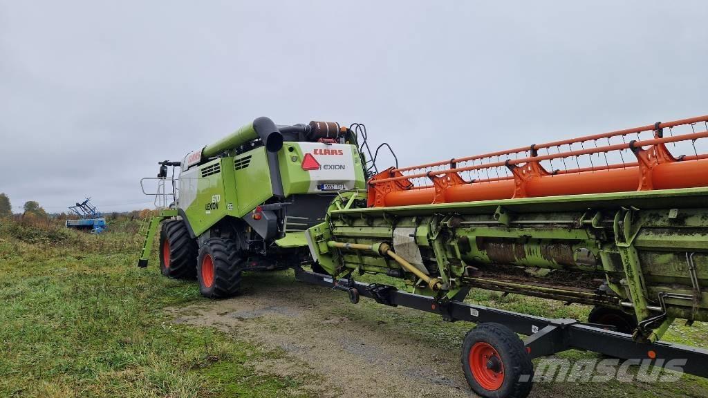 CLAAS Lexion 670 联合收割机