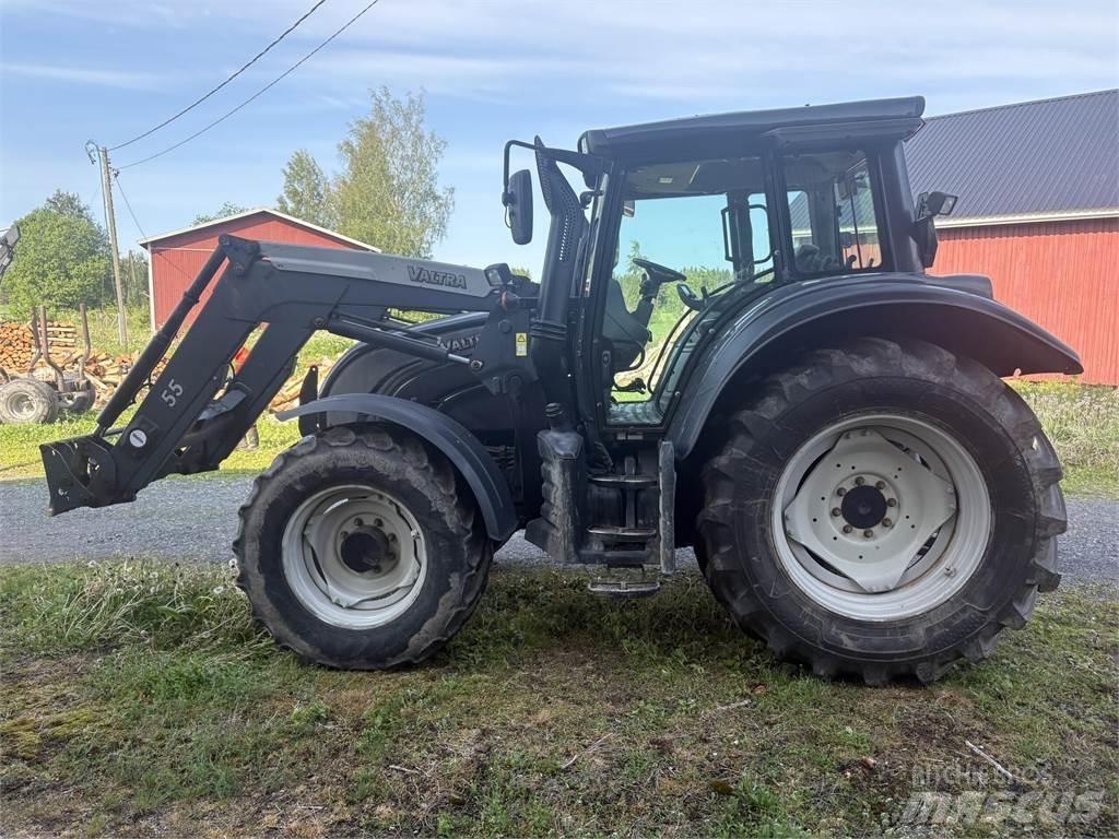Valtra N122 拖拉机/农用车