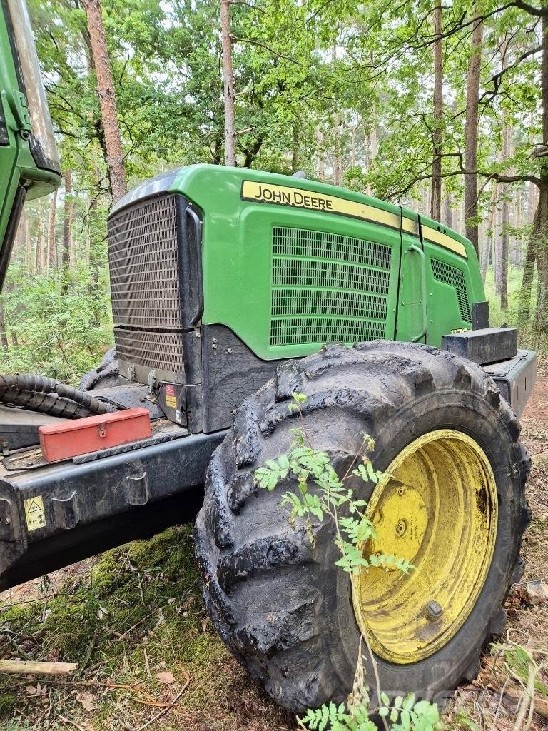John Deere 1170 E 收割机