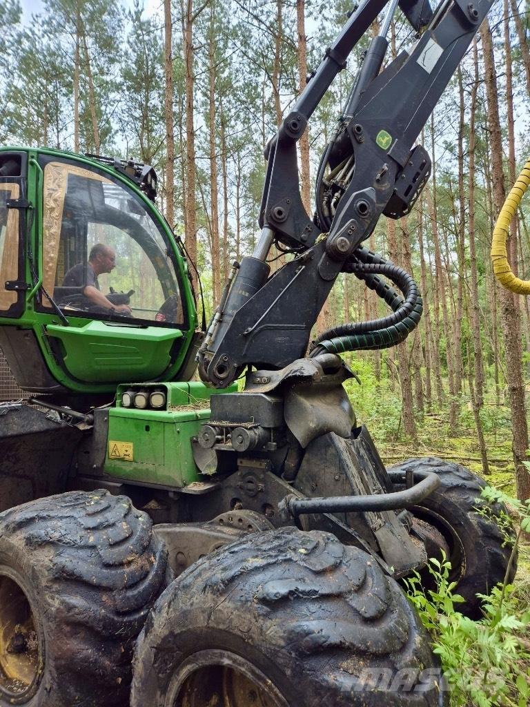 John Deere 1170 E 收割机