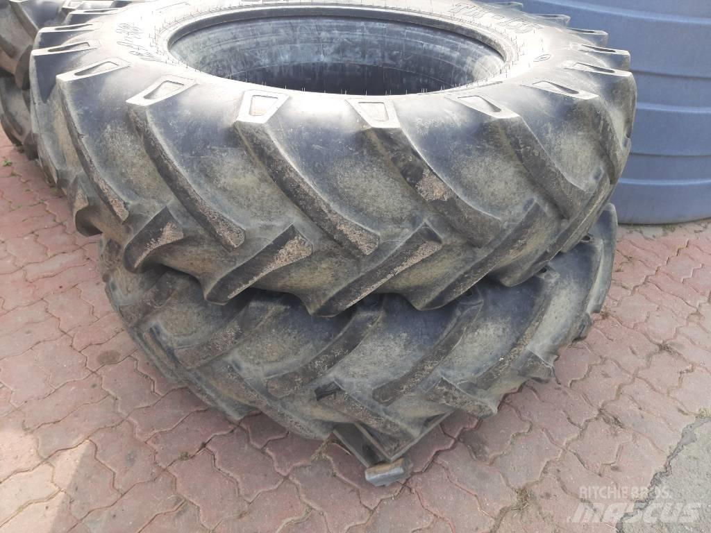 BKT 18.4-34 2 kpl 轮胎、车轮、轮圈