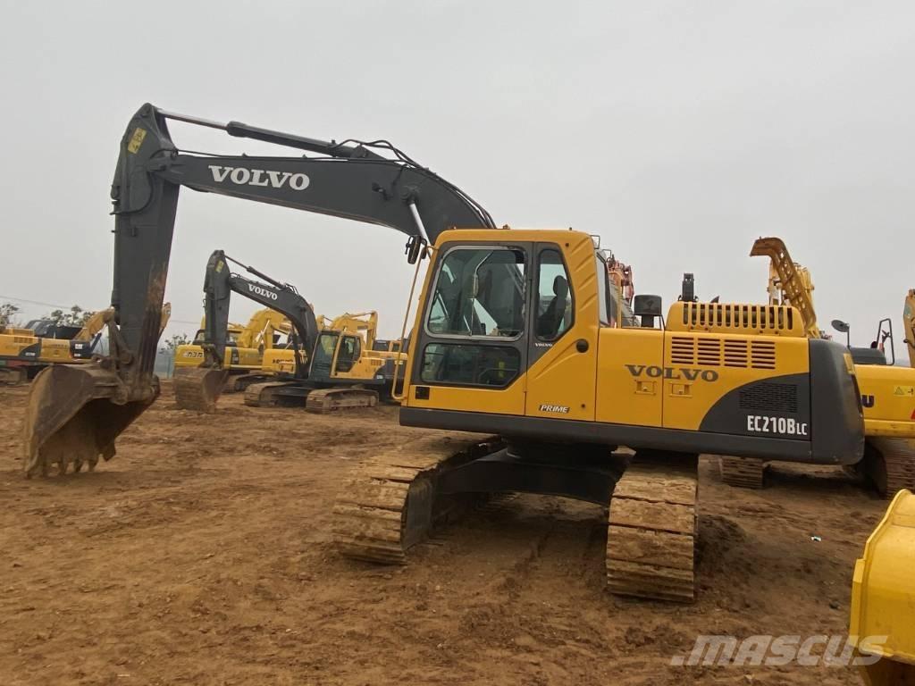 Volvo EC210B 履带挖掘机