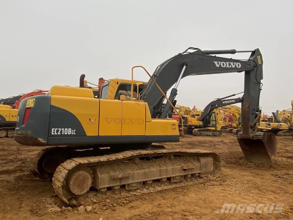 Volvo EC210B 履带挖掘机