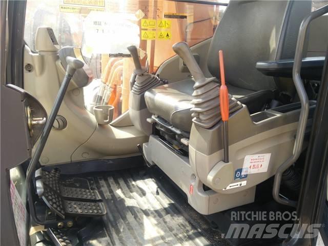 Hitachi ZX 200 履带挖掘机