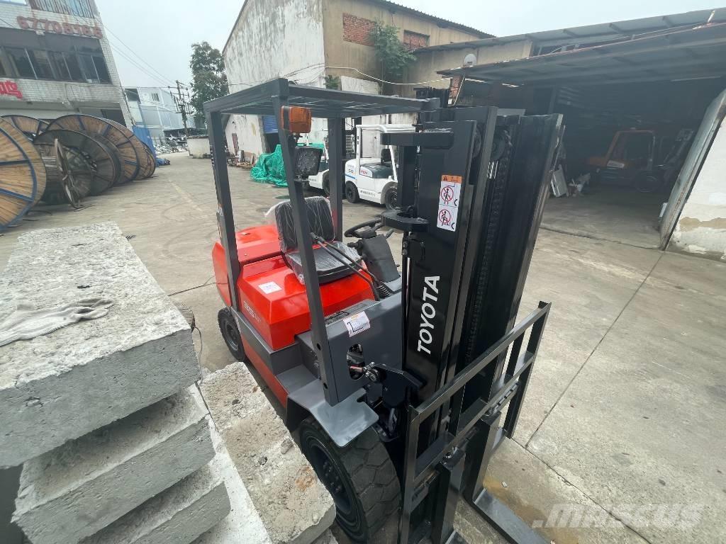 Toyota 3.5t 柴油叉车