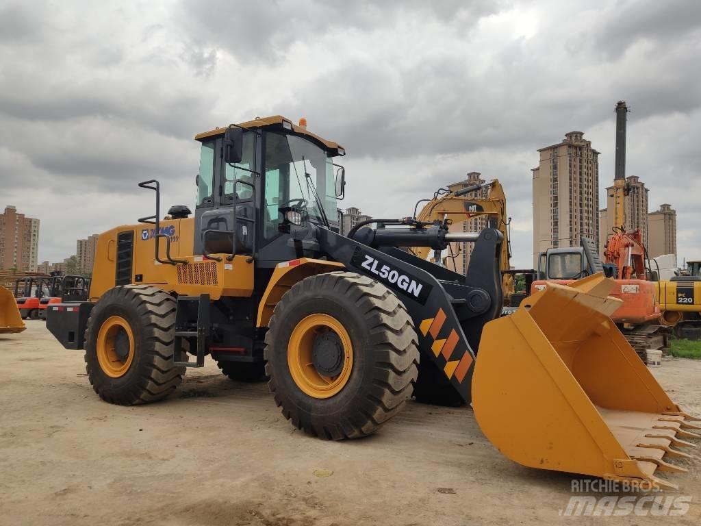 XCMG ZL50G 轮式装载机