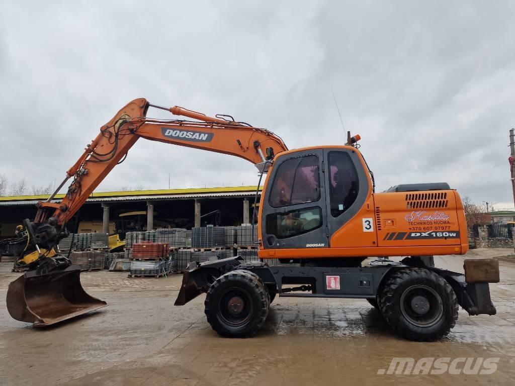 Doosan DX 160 W 轮式挖掘机