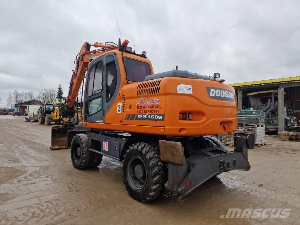 Doosan DX 160 W 轮式挖掘机