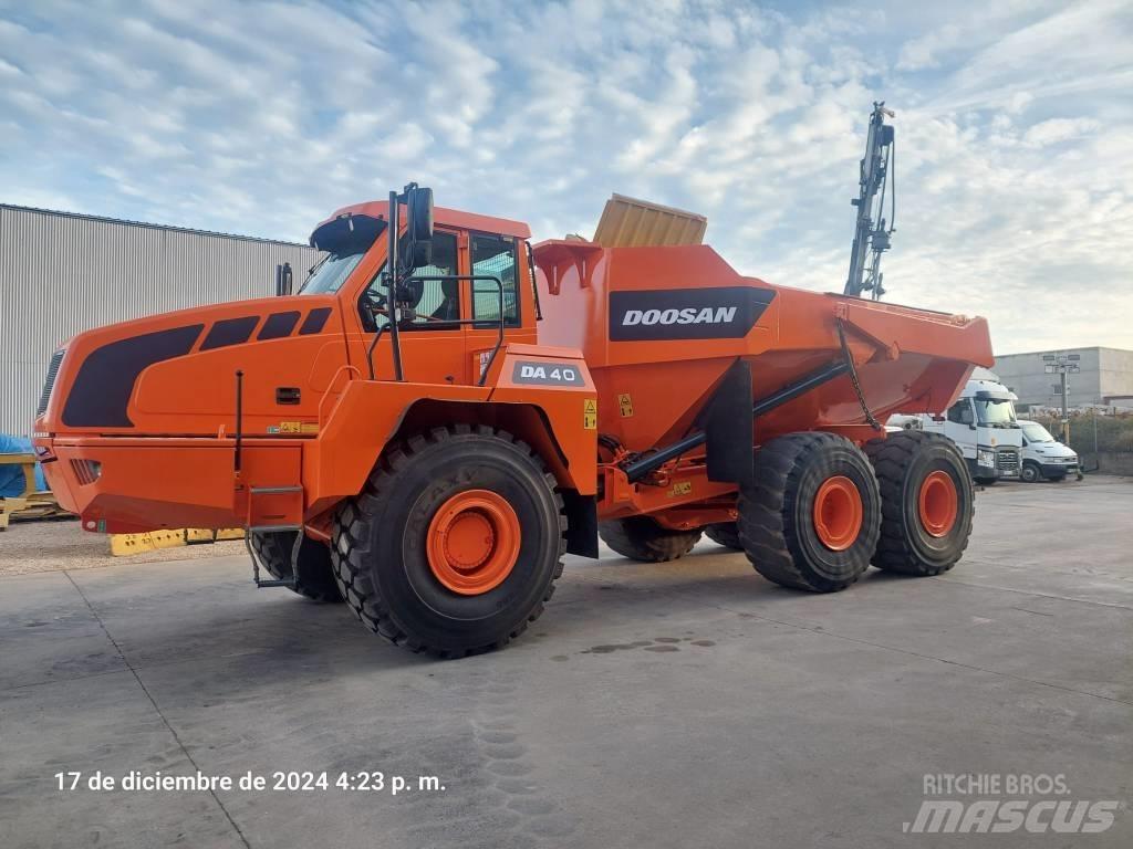 Doosan DA 40 铰接式自卸车