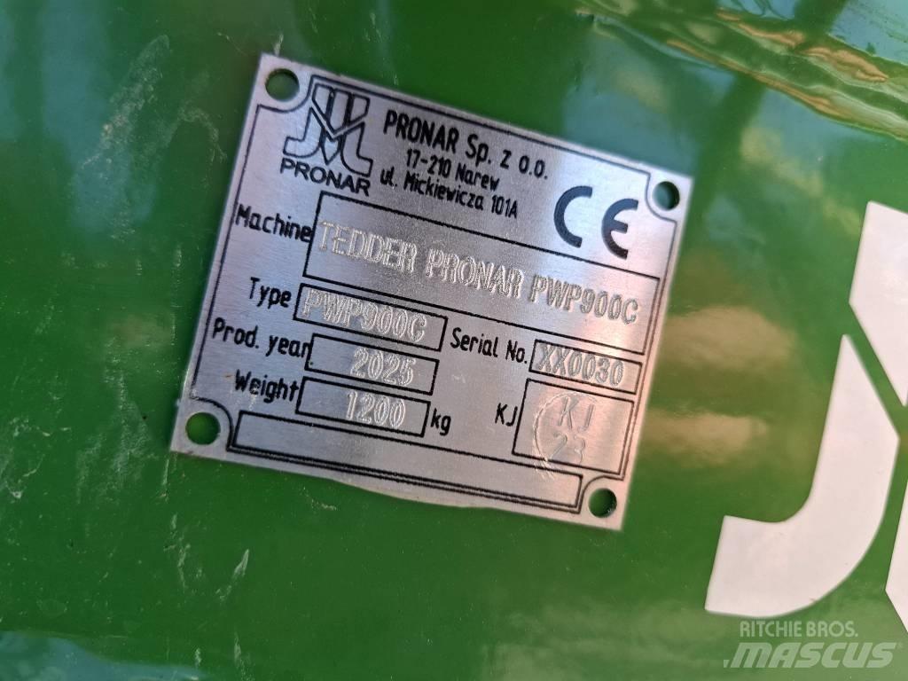 Pronar PWP 900 犁耙和摊草机