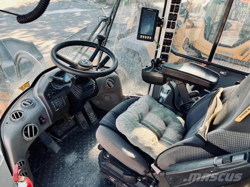 Volvo L 180 H 轮式装载机