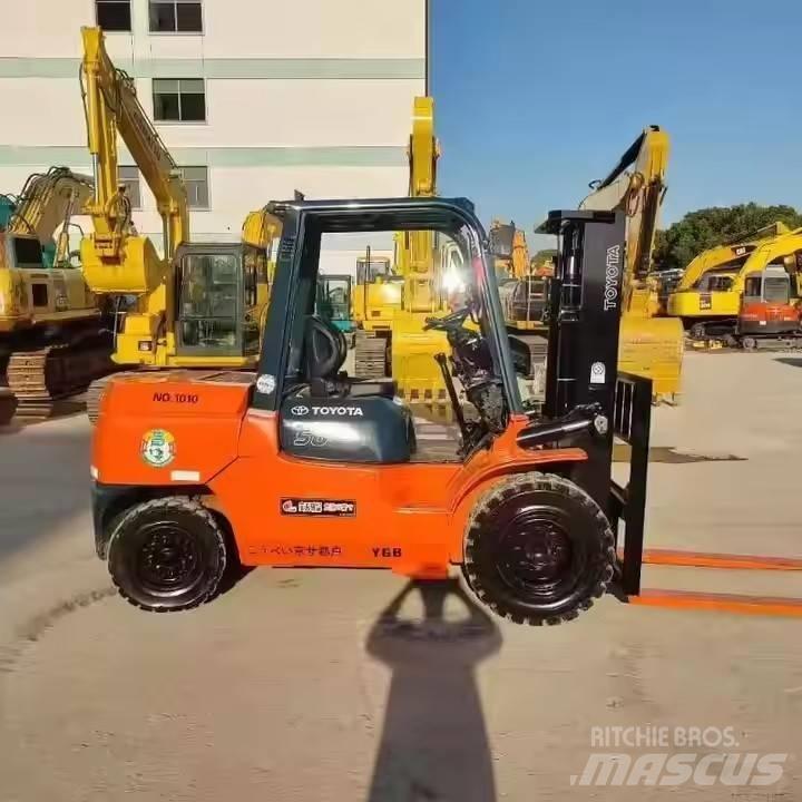 Toyota FD50 柴油叉车