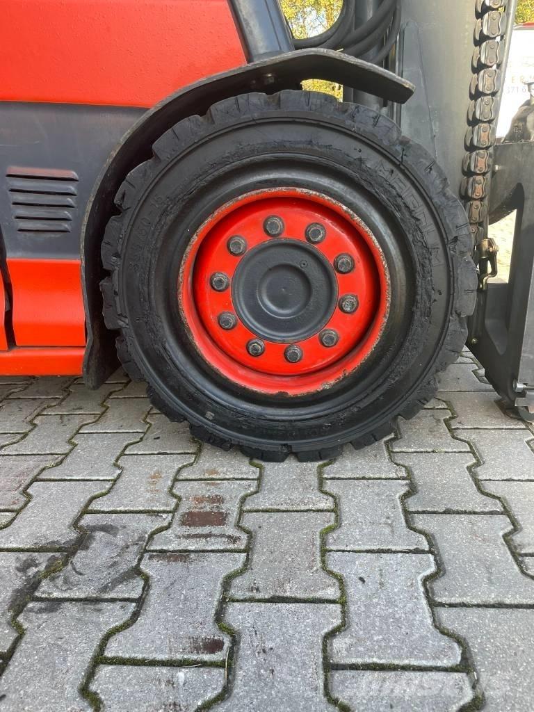 Linde E 50 电动叉车