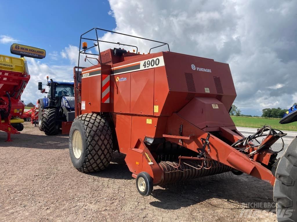 Hesston 4900 方捆打捆机