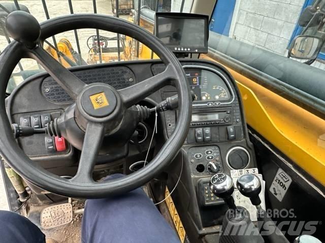 JCB 540V 140 伸缩臂叉装车|叉装车