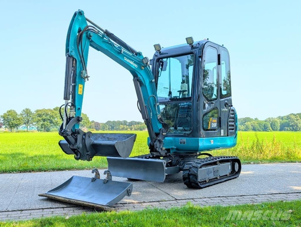 Sunward SWE 20 F 小型挖掘机