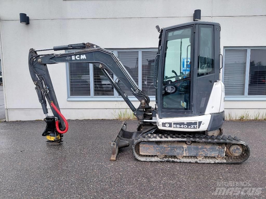 ECM 40ZT 小型挖掘机