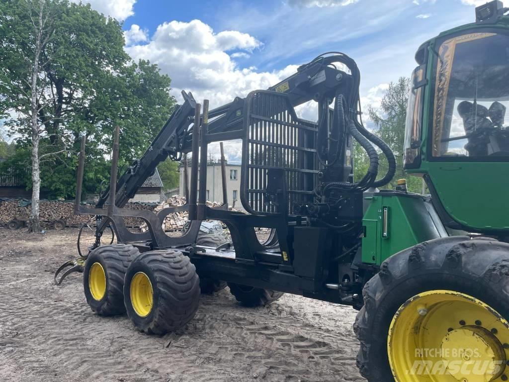 John Deere 1010 E 集运机