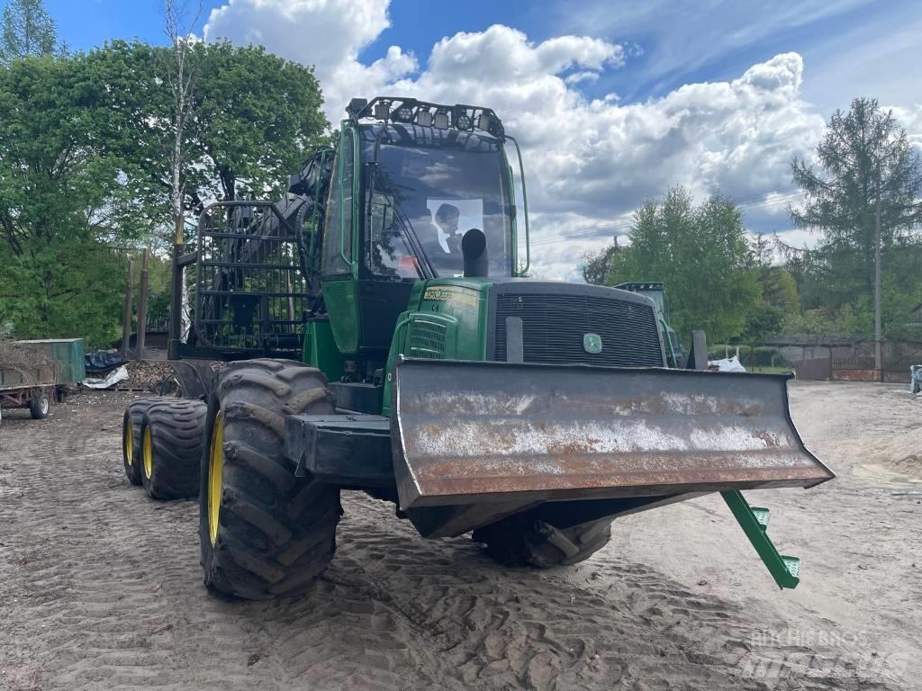 John Deere 1010 E 集运机