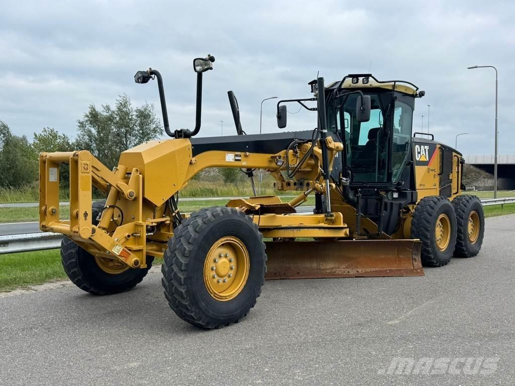 CAT 140M 平地机/推土机