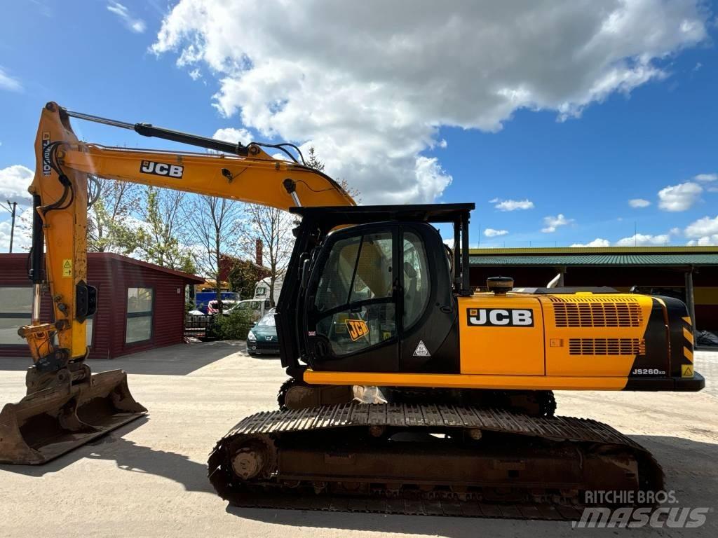 JCB JS 260 LC 履带挖掘机