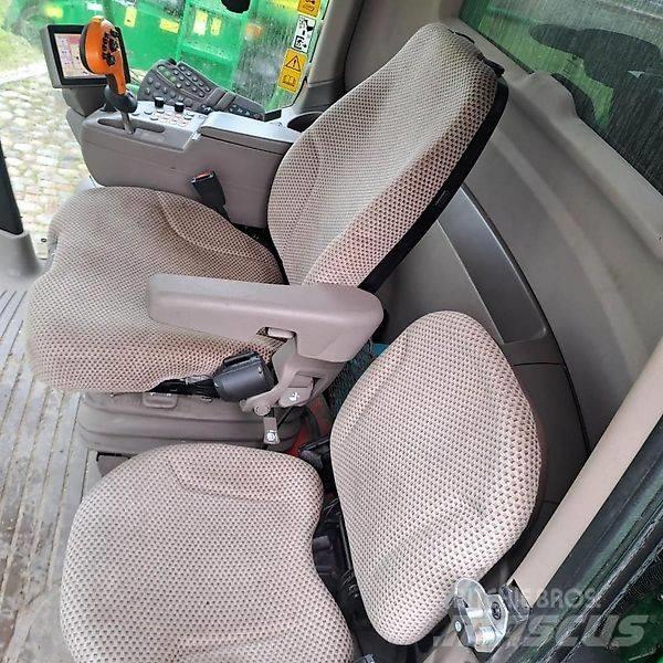 John Deere S 690 联合收割机