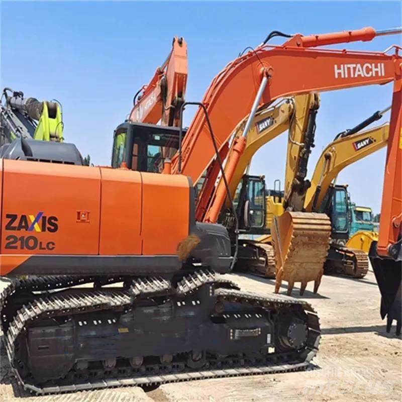 Hitachi ZX 210 履带挖掘机