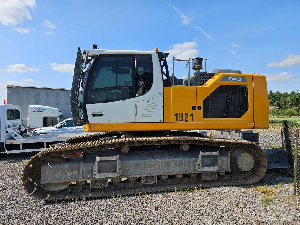 Liebherr R 945 履带挖掘机