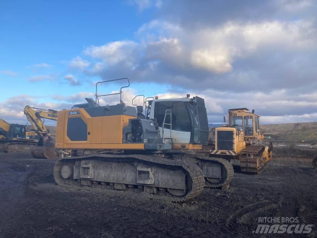 Liebherr R 945 履带挖掘机