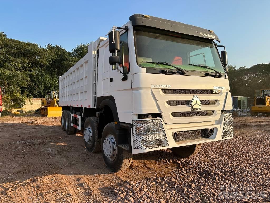 Howo 8*4 371hp 自卸式货车