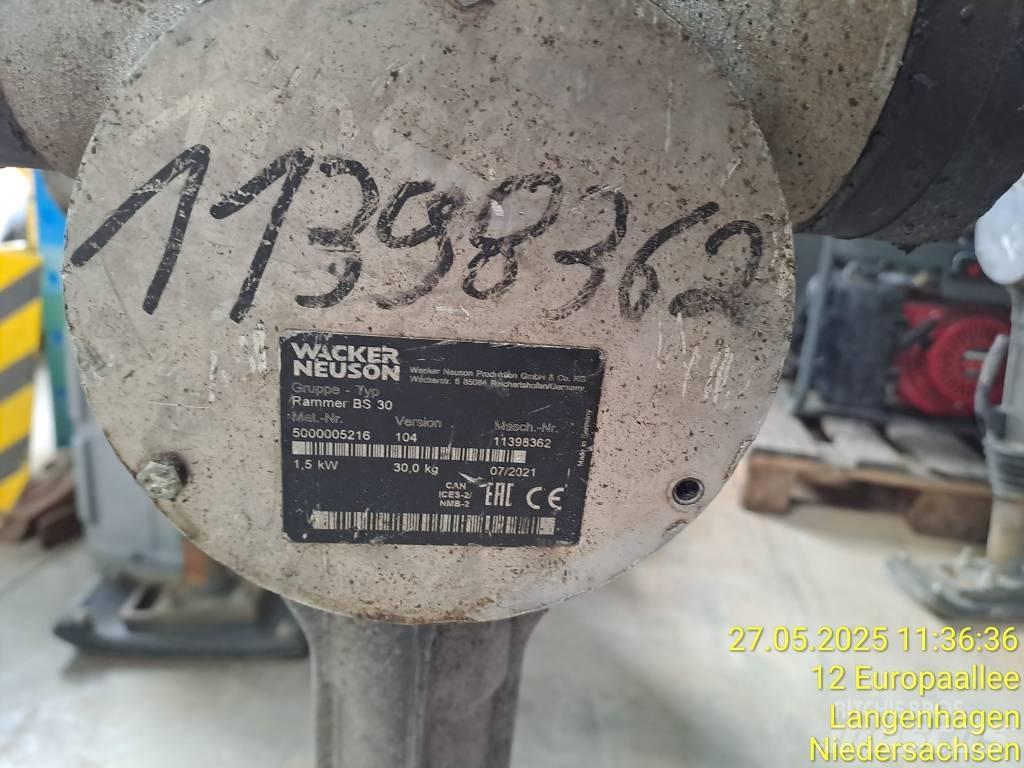 Wacker Neuson BS30 匝道机