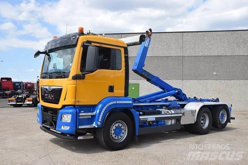 MAN TGS 26.420 工程吊钩车