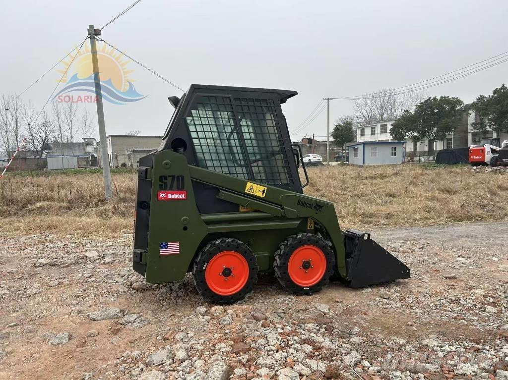 Bobcat S 70 滑移装载机