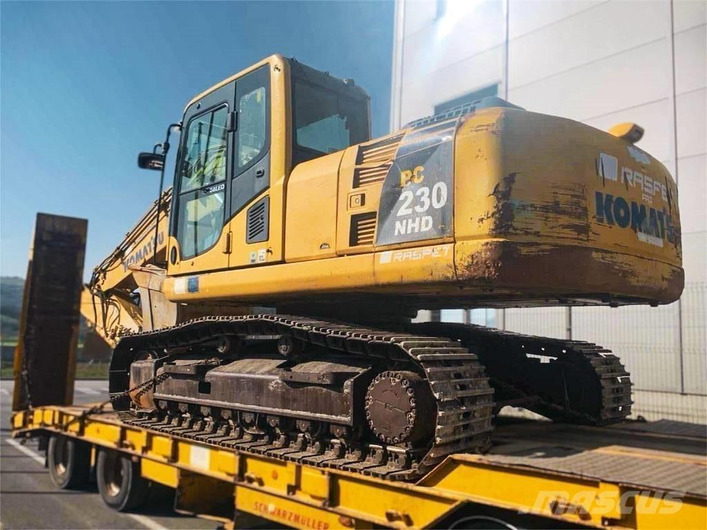 Komatsu PC 230 NHD 履带挖掘机