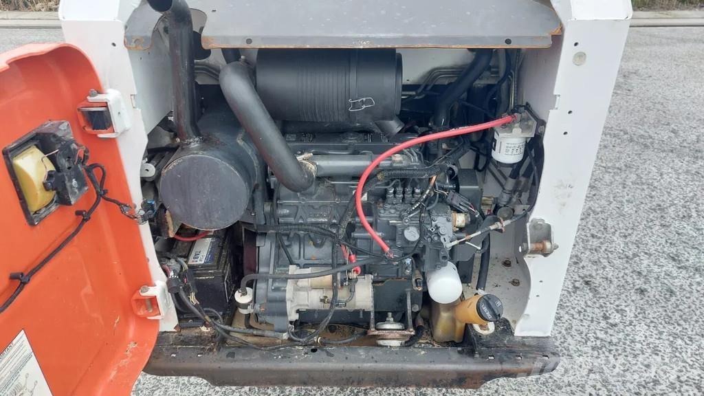 Bobcat S450 轮式装载机
