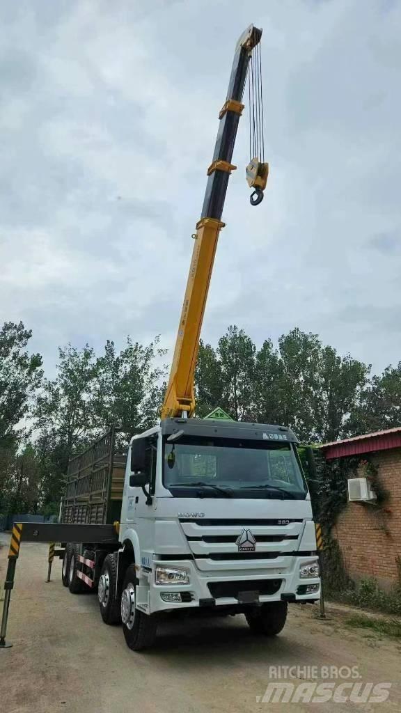 Howo 371 375 380 起重车