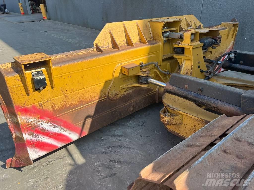 CAT D 6 N LGP 履带式推土机