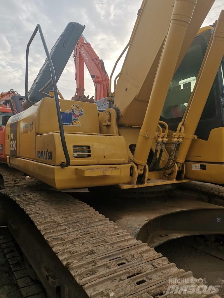 Komatsu PC 220 LC-7 履带挖掘机